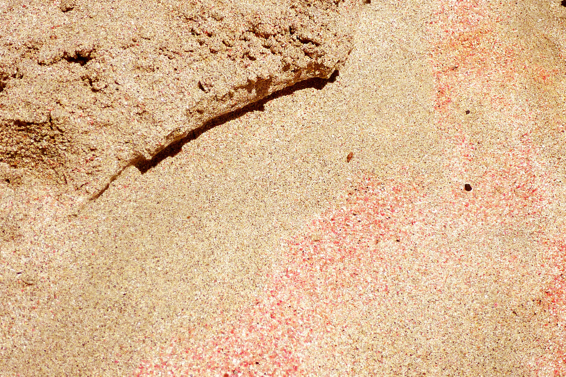 Różowy piasek na Elafonissi