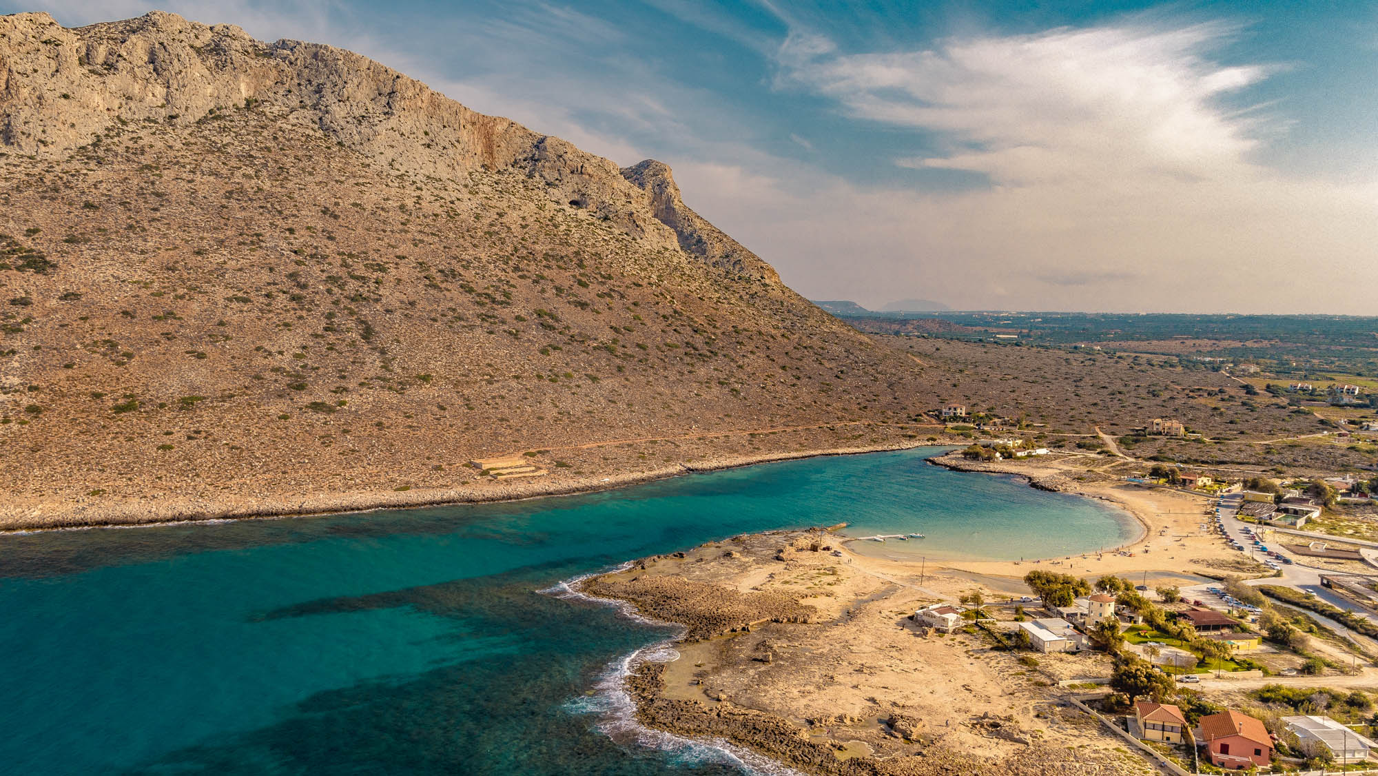 Widok na zatokę i plażę Stavros, Kreta