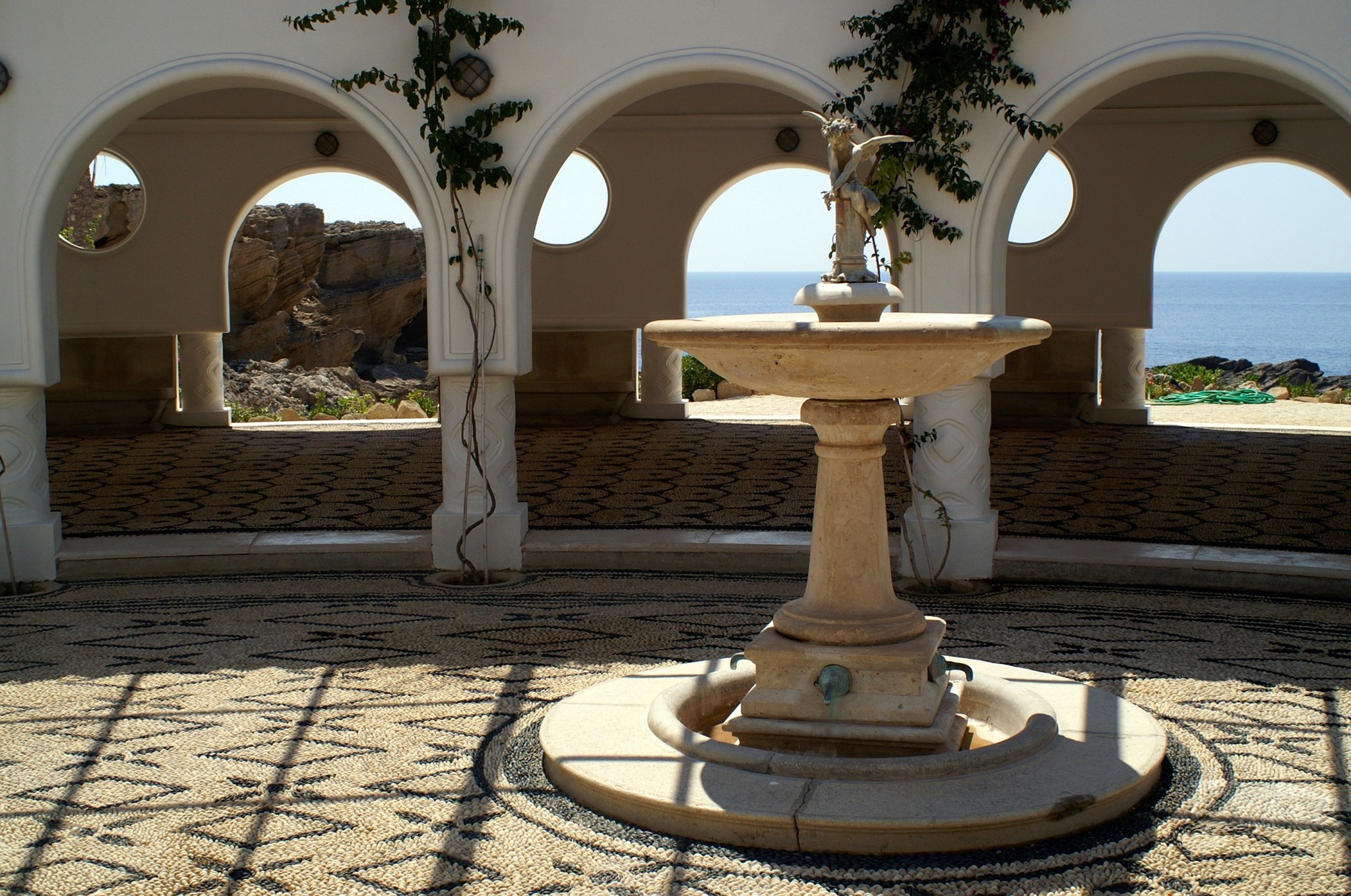 detal architektoniczny w kompleksie Kalithea, rodos, fontanna