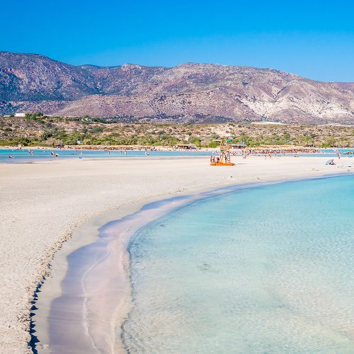 widok na plaże Elafonisi na Krecie zachodniej, piękna panorama laguny
