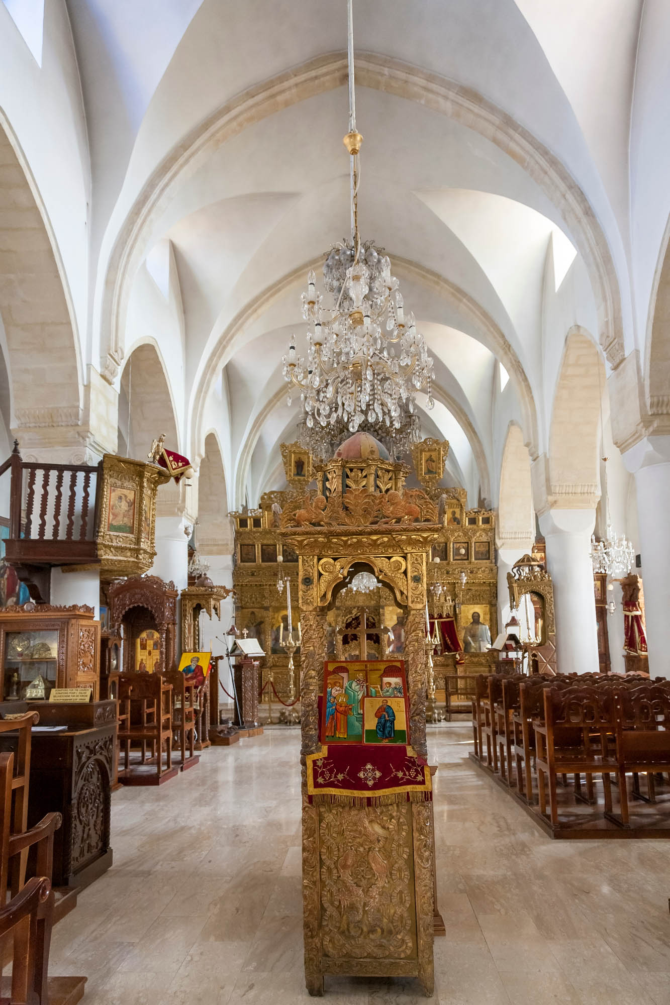 klasztor świętego krzyża, wnętrze, cypr, pafos