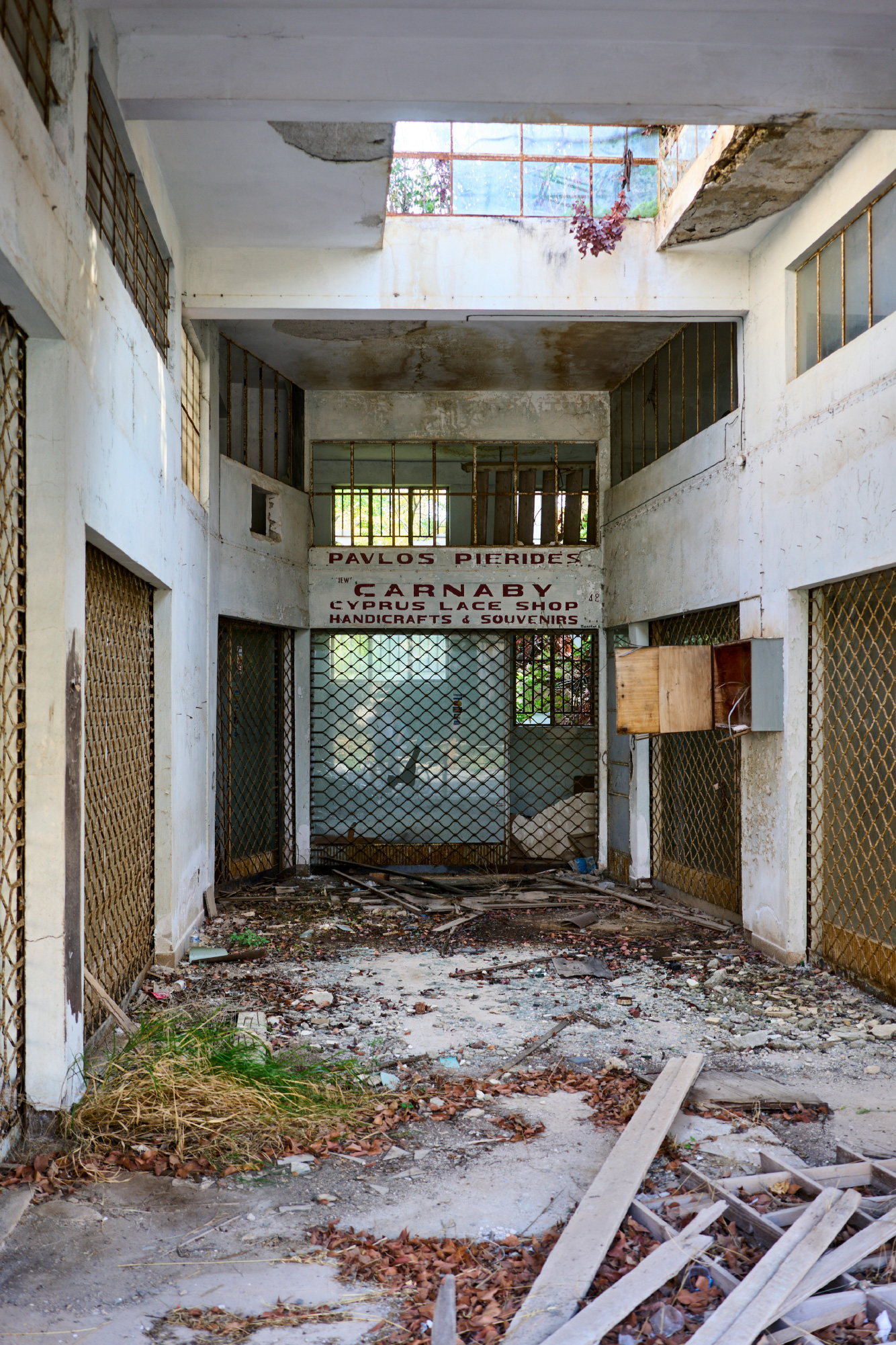 opuszona dzielnica, famagusta, cypr, detale