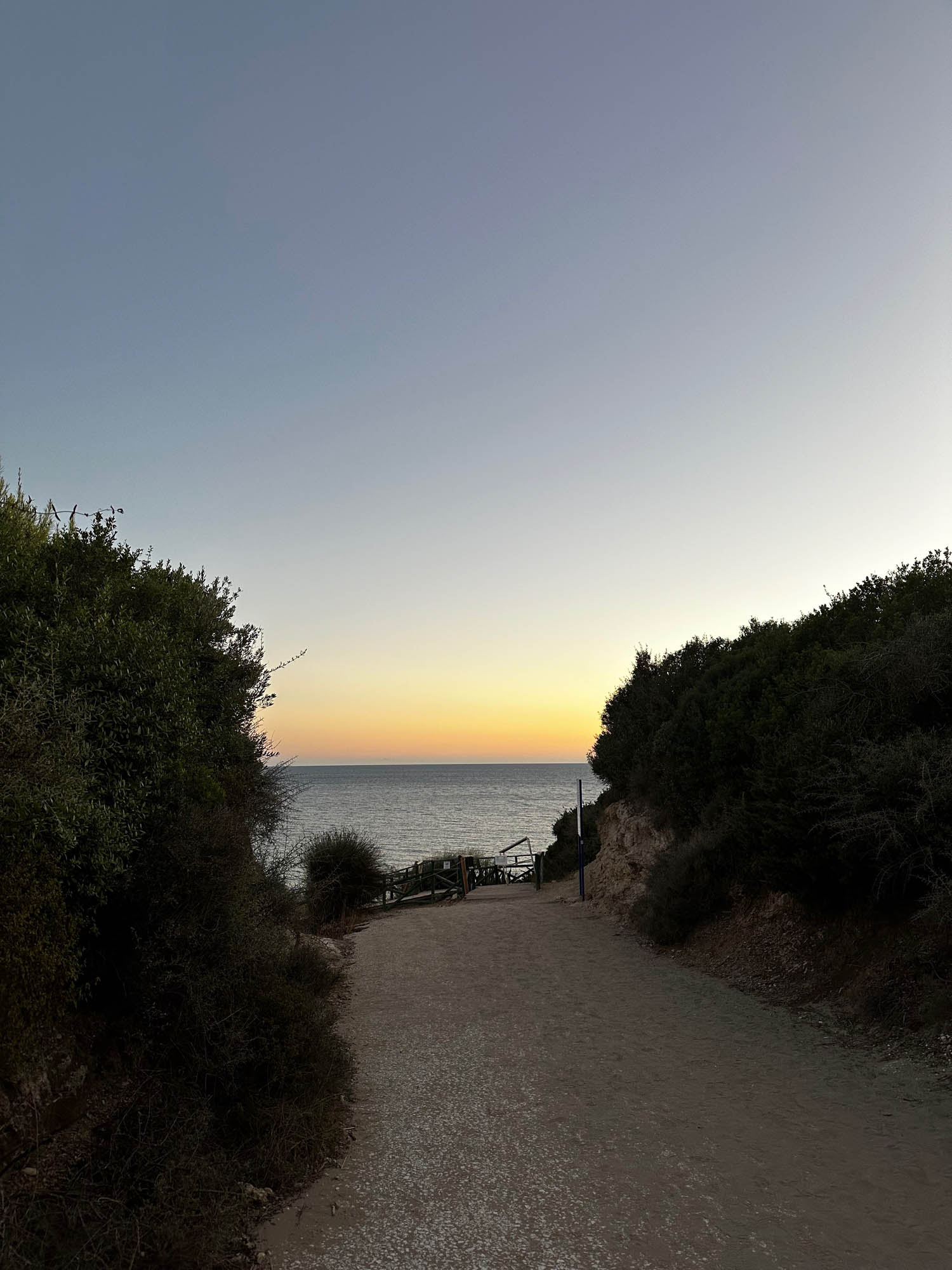 plaża na zakythnos, zachód słońca