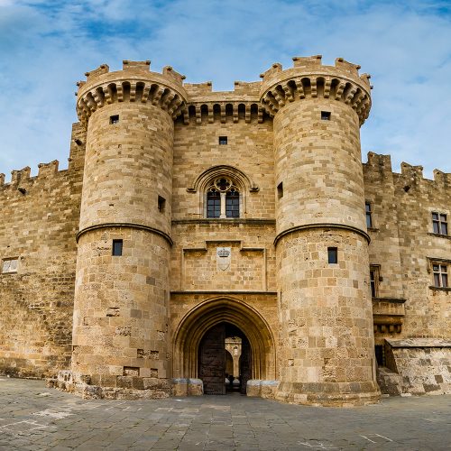 Pałac Wielkiego Mistrza, Rodos, widok na budynek