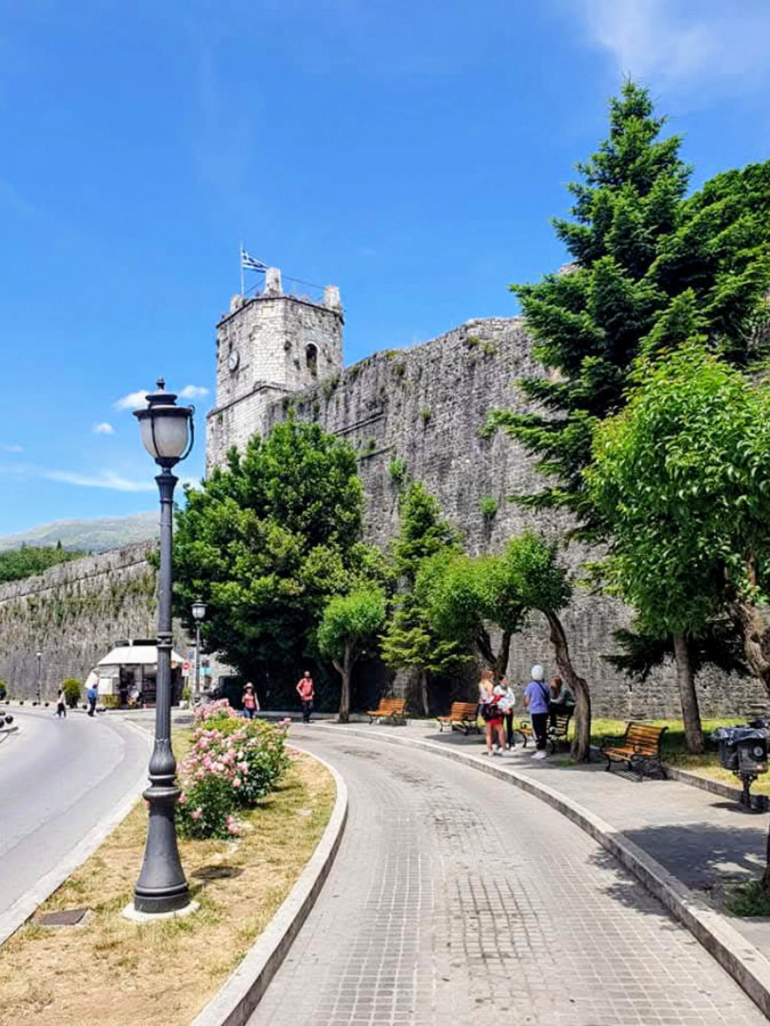 ioannina, miasteczko, epir, widok na ulice i zabytki