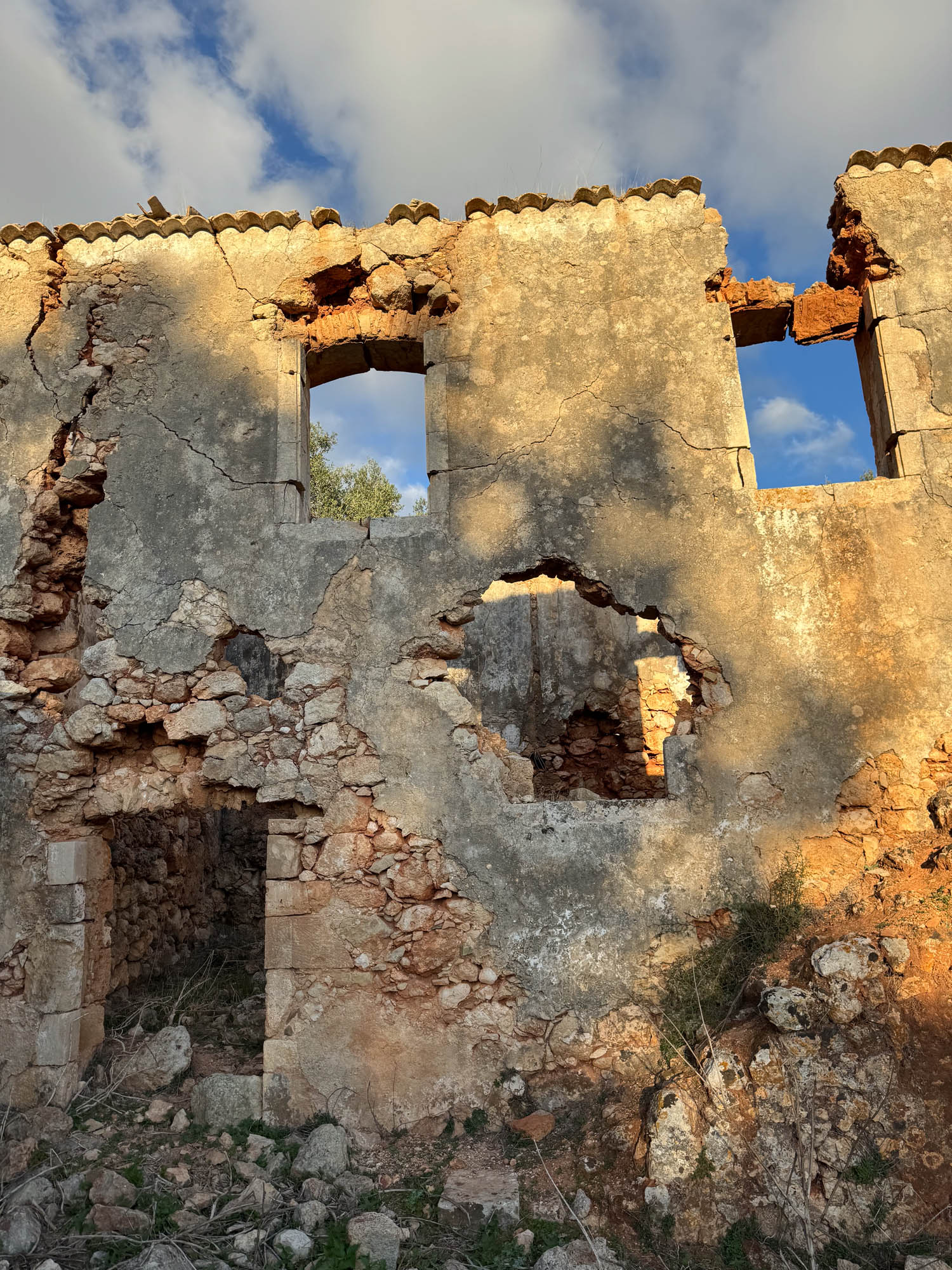 ruiny starego klasztoru, półwysep paliki, kefalonia, widok na ruiny