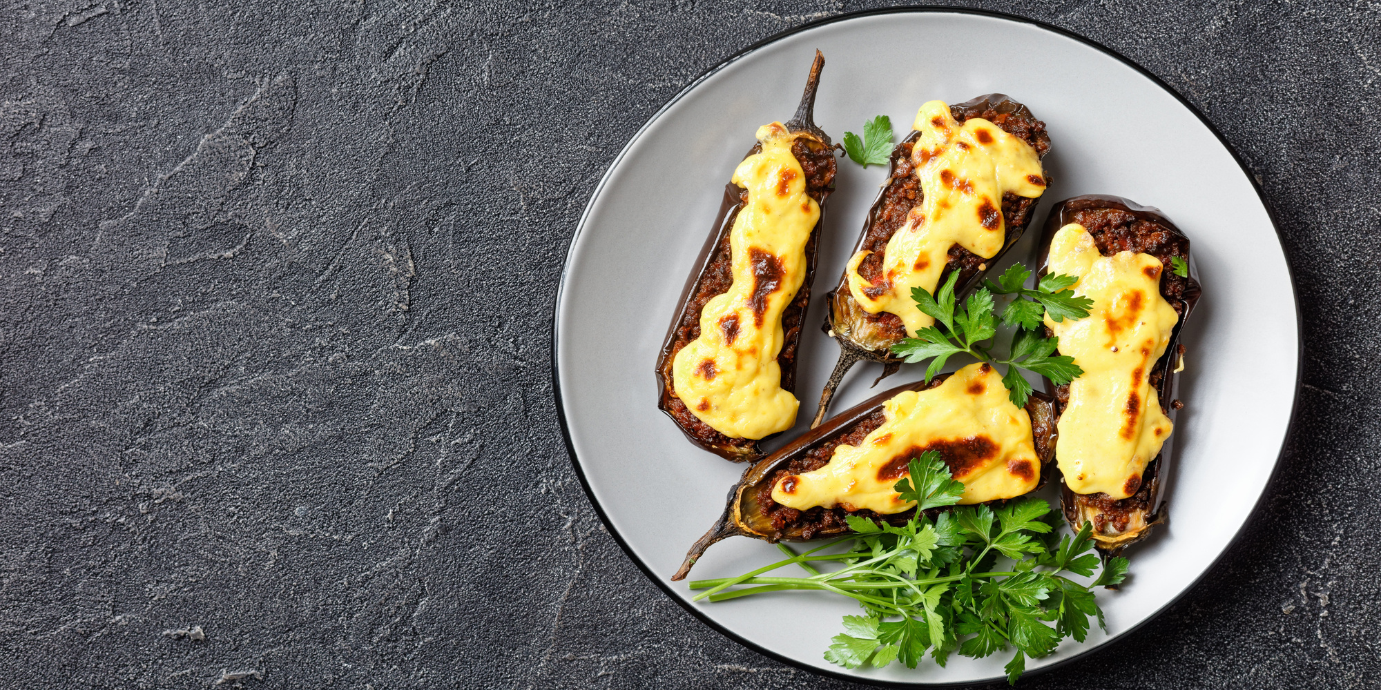 Papoutsakia – greckie „buciki” pełne smaku (PRZEPIS!)